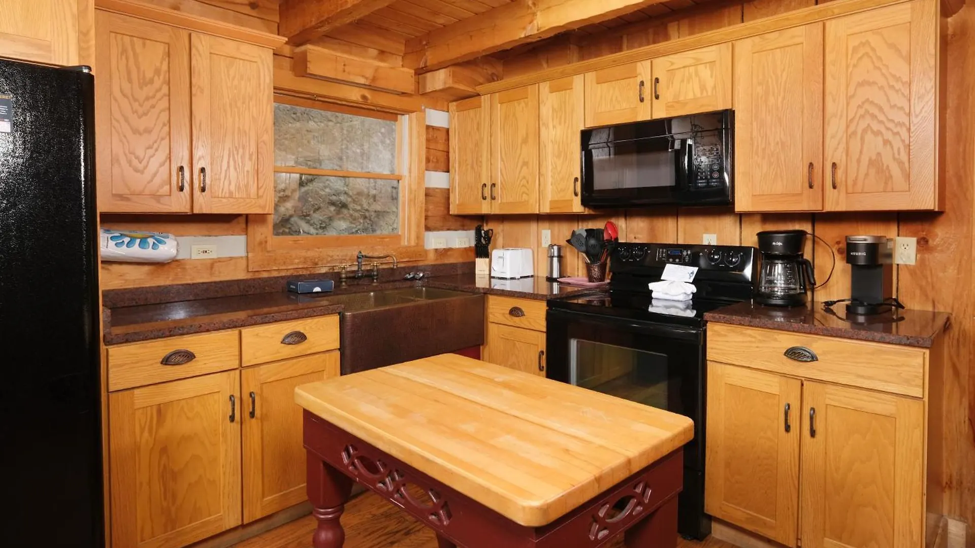 Cozy 1br Stunning Views Hot Tub Fire Pit Free Attraction Tickets