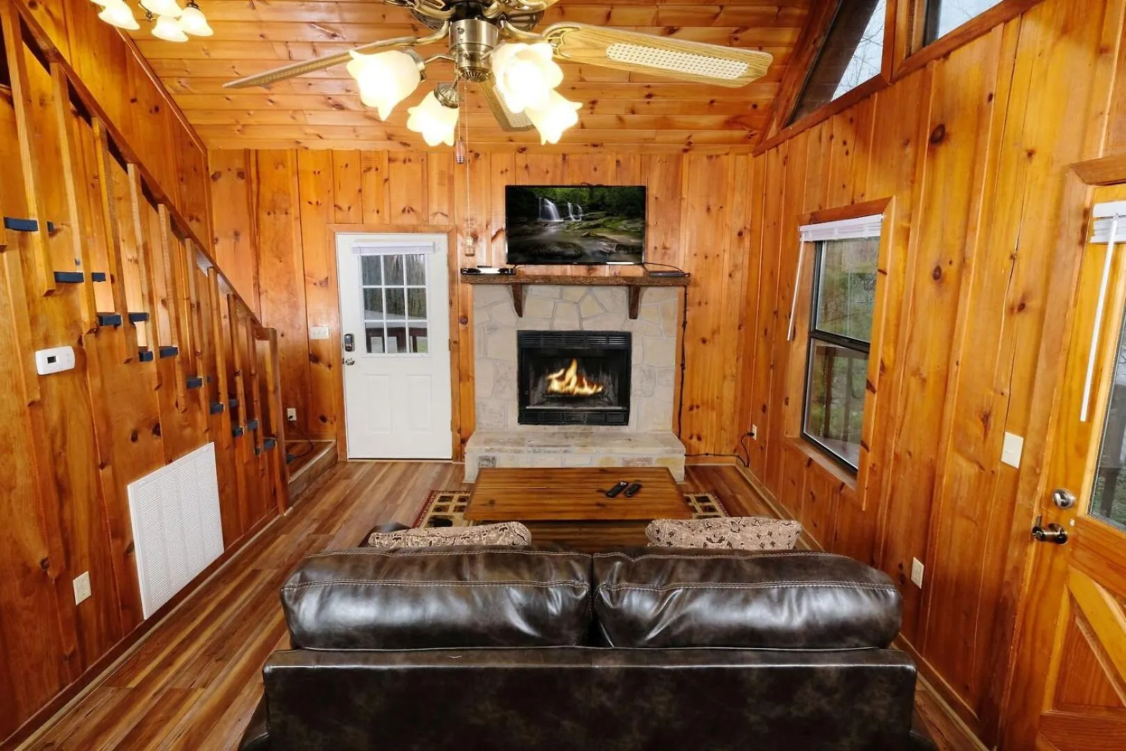 Holiday home Romantic 1br Hot Tub Free Attraction Tickets Pigeon Forge