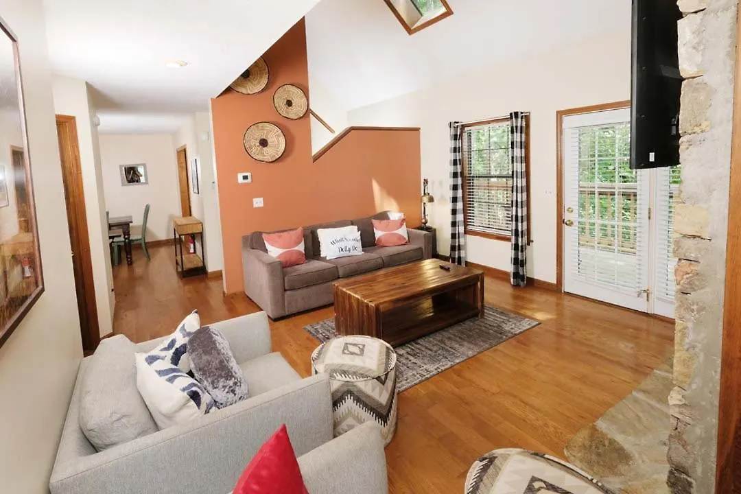 Pet Friendly 2br Just 10 Min To Pkwy! Free Attraction Tickets * بيدجن فورج