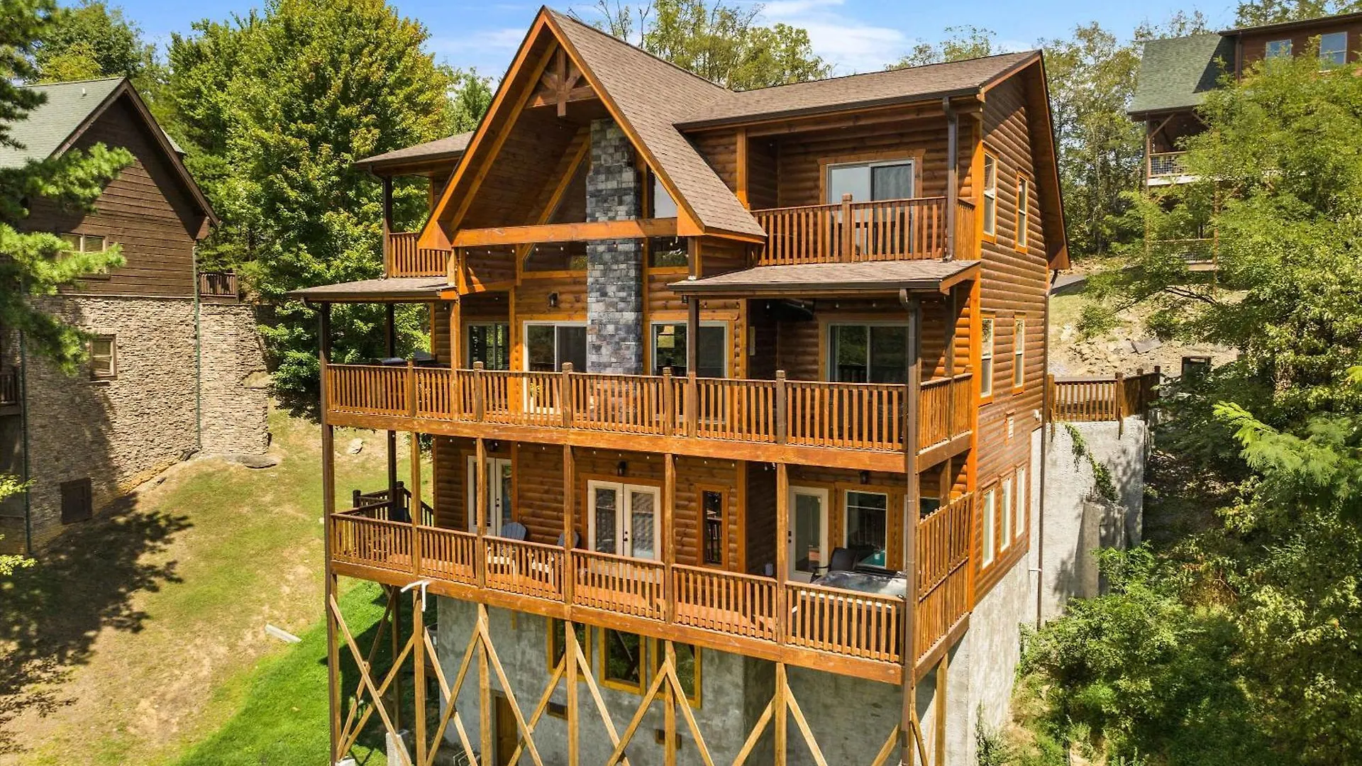 Casa de Férias In & Out Pool, Near Dollywood, Game Room, Luxury *