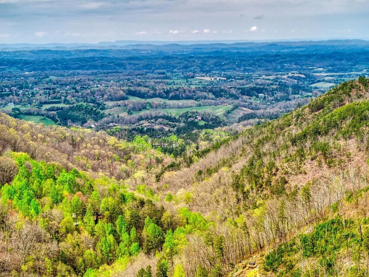 Casa de Férias Amazing Views, Pool, Hot Tub, Pool Table, Arcade Pigeon Forge