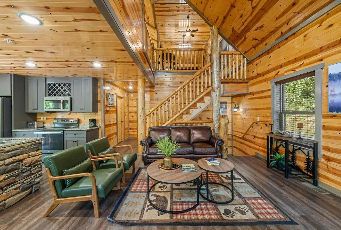 Holiday home Indoor Pool, Near Dollywood, Theater, Luxury Pigeon Forge