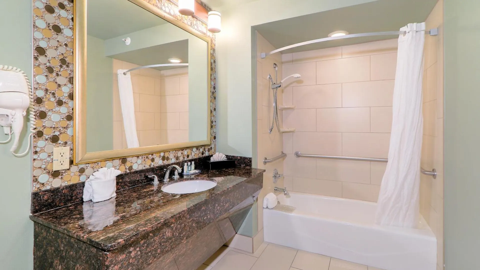 Inn Quality Near The Island Pigeon Forge