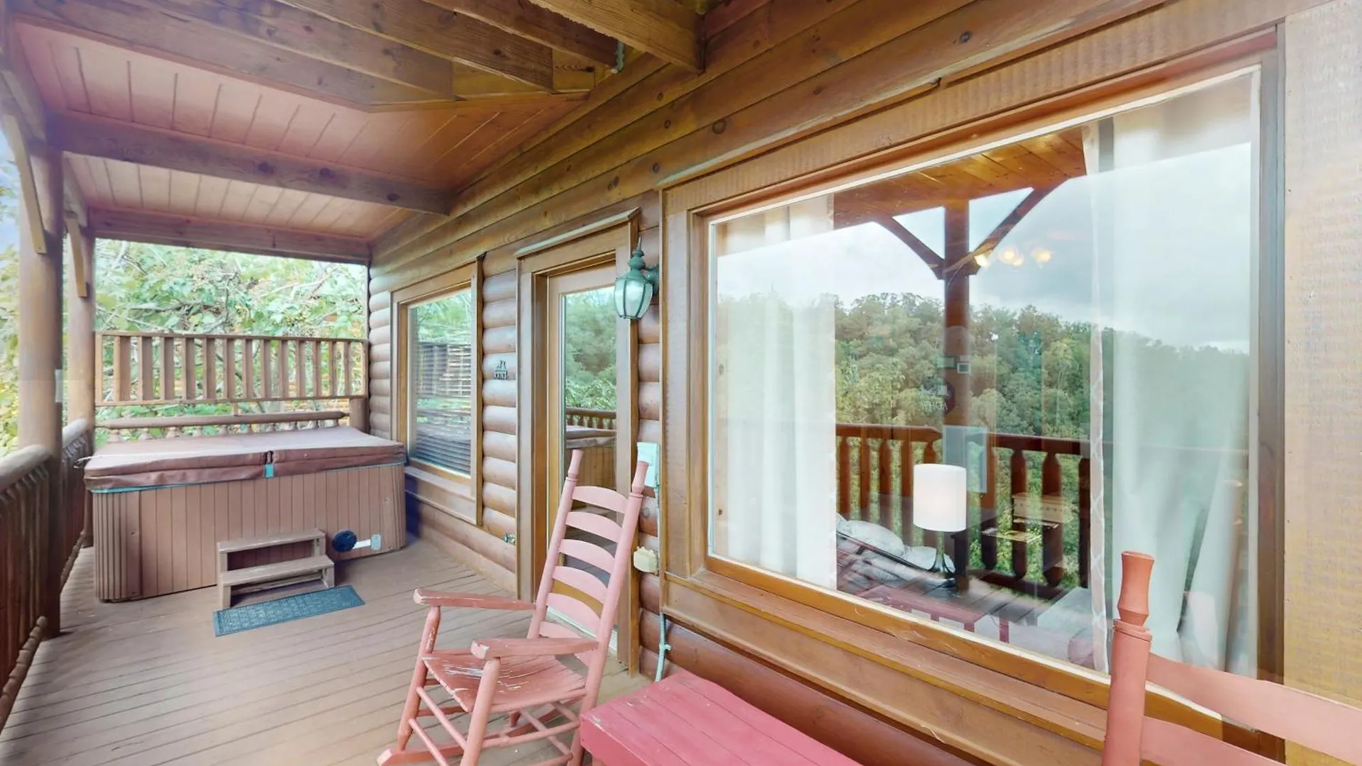Hillbilly Highrise Holiday home