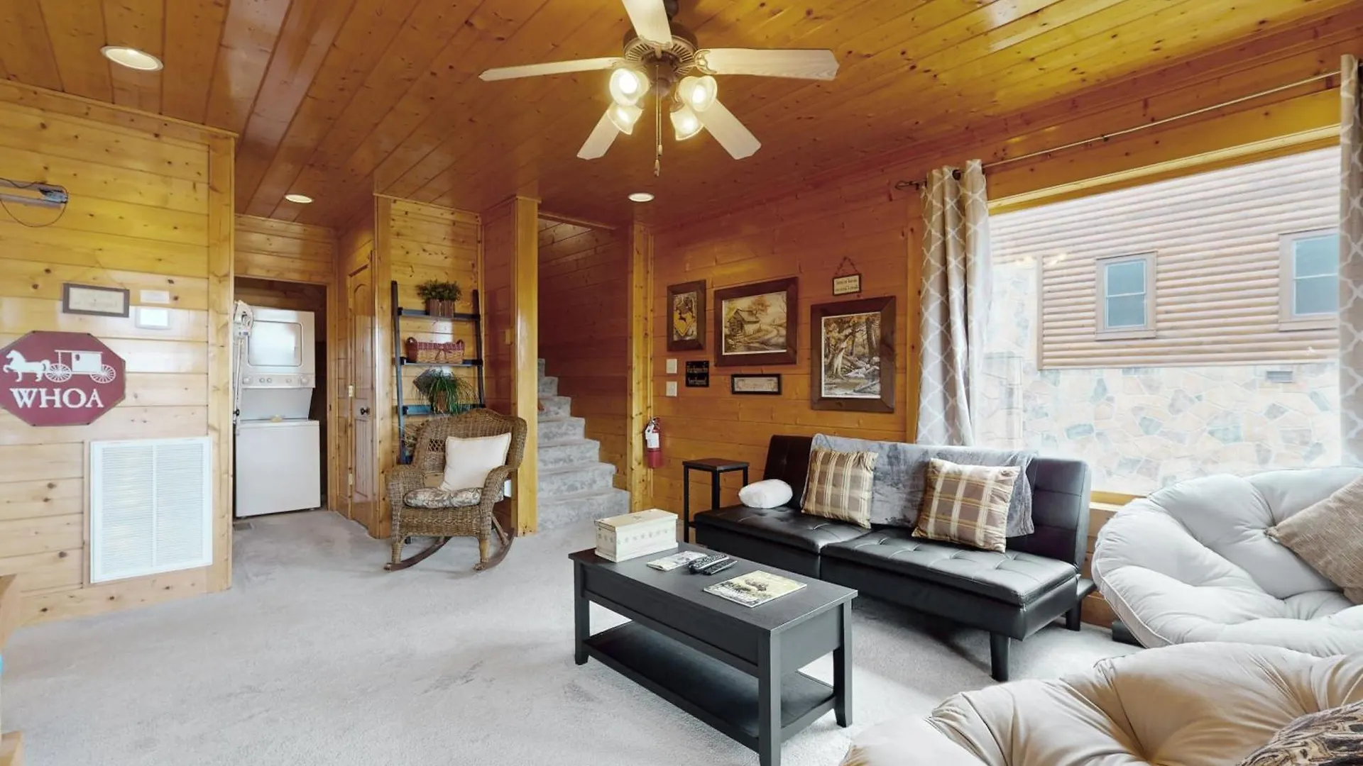 Hillbilly Highrise Holiday home *