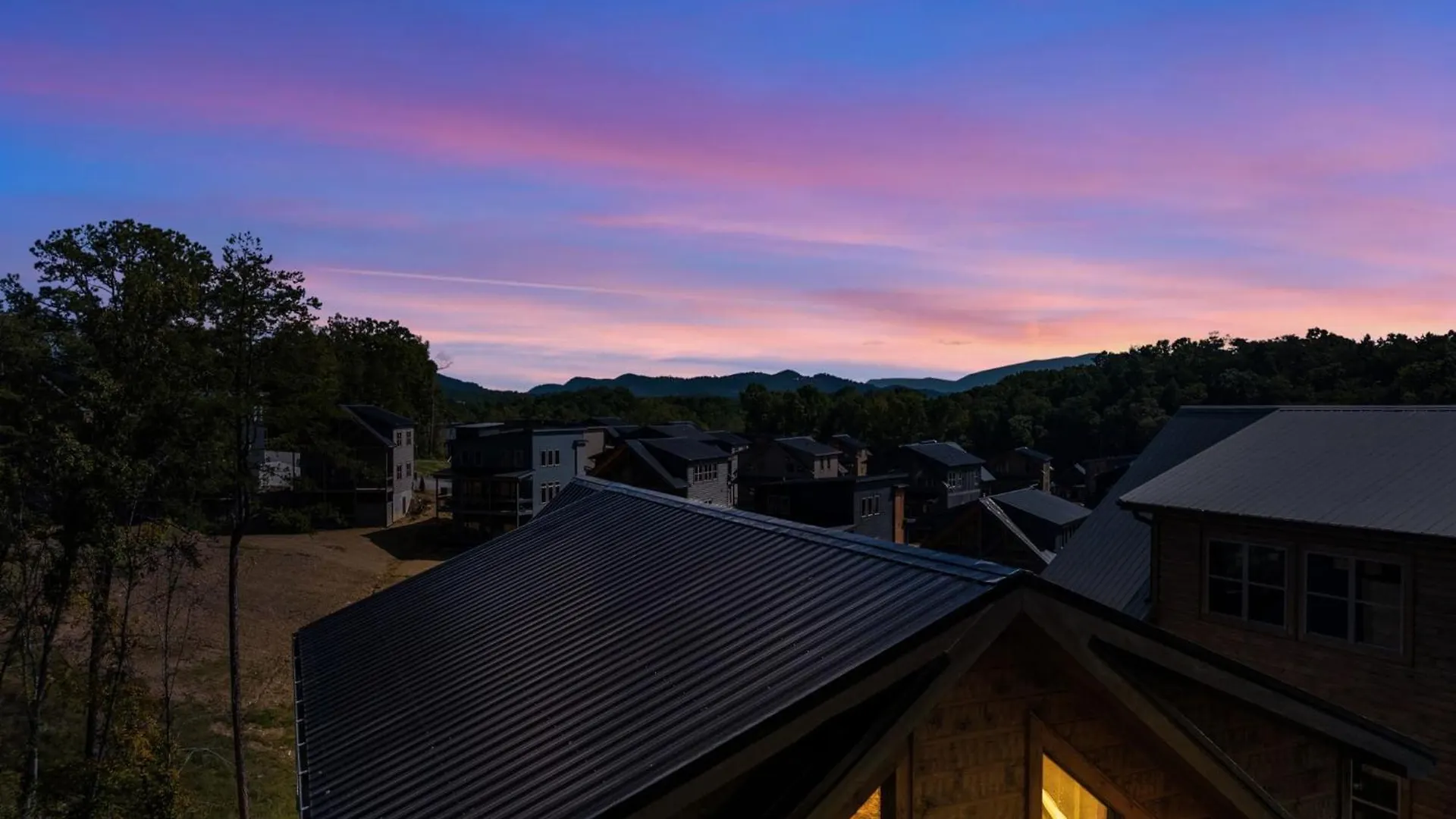 Abide * Pigeon Forge