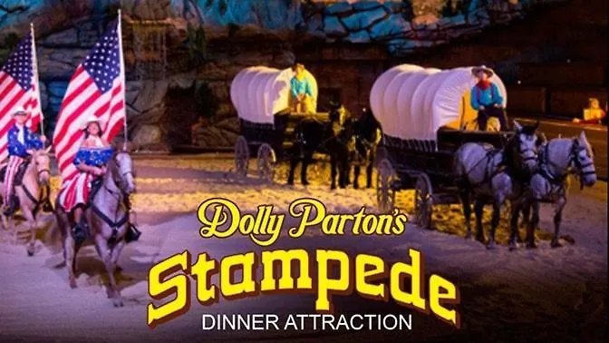 On Dolly Time 1 Mile From Dollywood פיג'ן פורג'