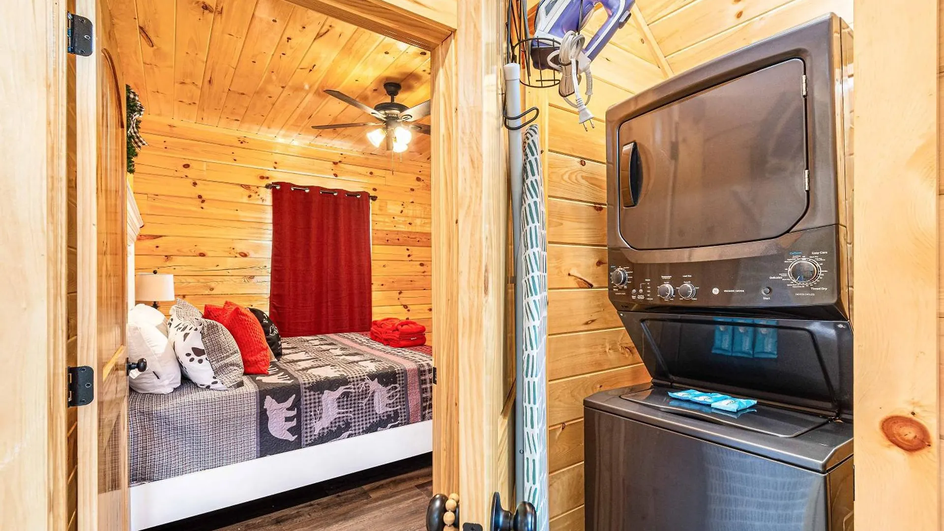 Holiday home Xmascabins By Smokystays- Christmas Themed Year Round! *