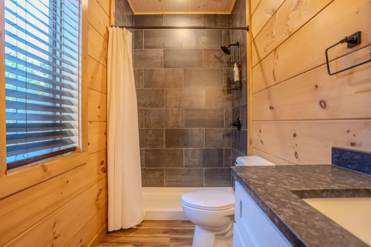 2br Cozy In Smoky Mountains With Hot Tub Pigeon Forge