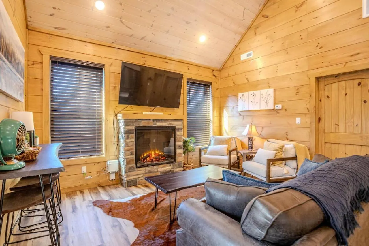 2br Cozy In Smoky Mountains With Hot Tub * Pigeon Forge