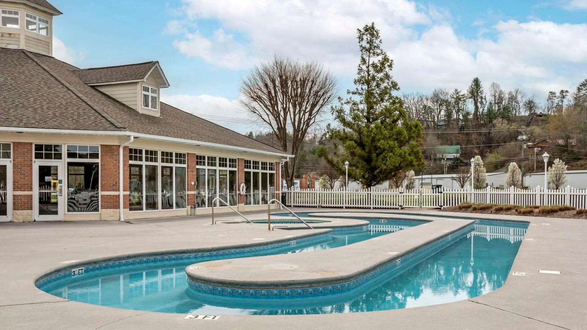 Leconte & Convention Center, Ascend Collection 3* Pigeon Forge