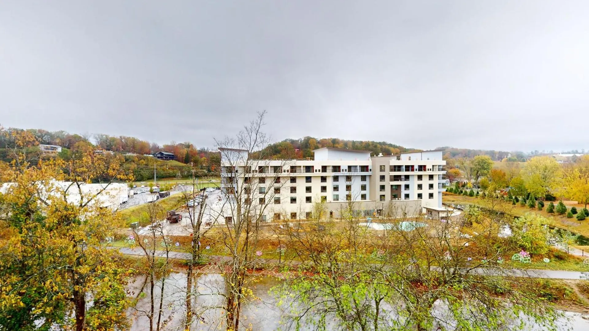 Paradise Pigeon Forge
