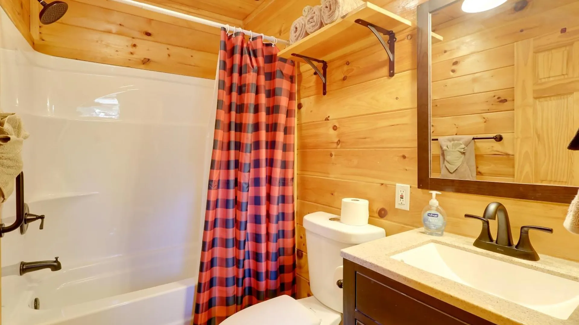 By Dollywood With Private Pool! Feriehus *