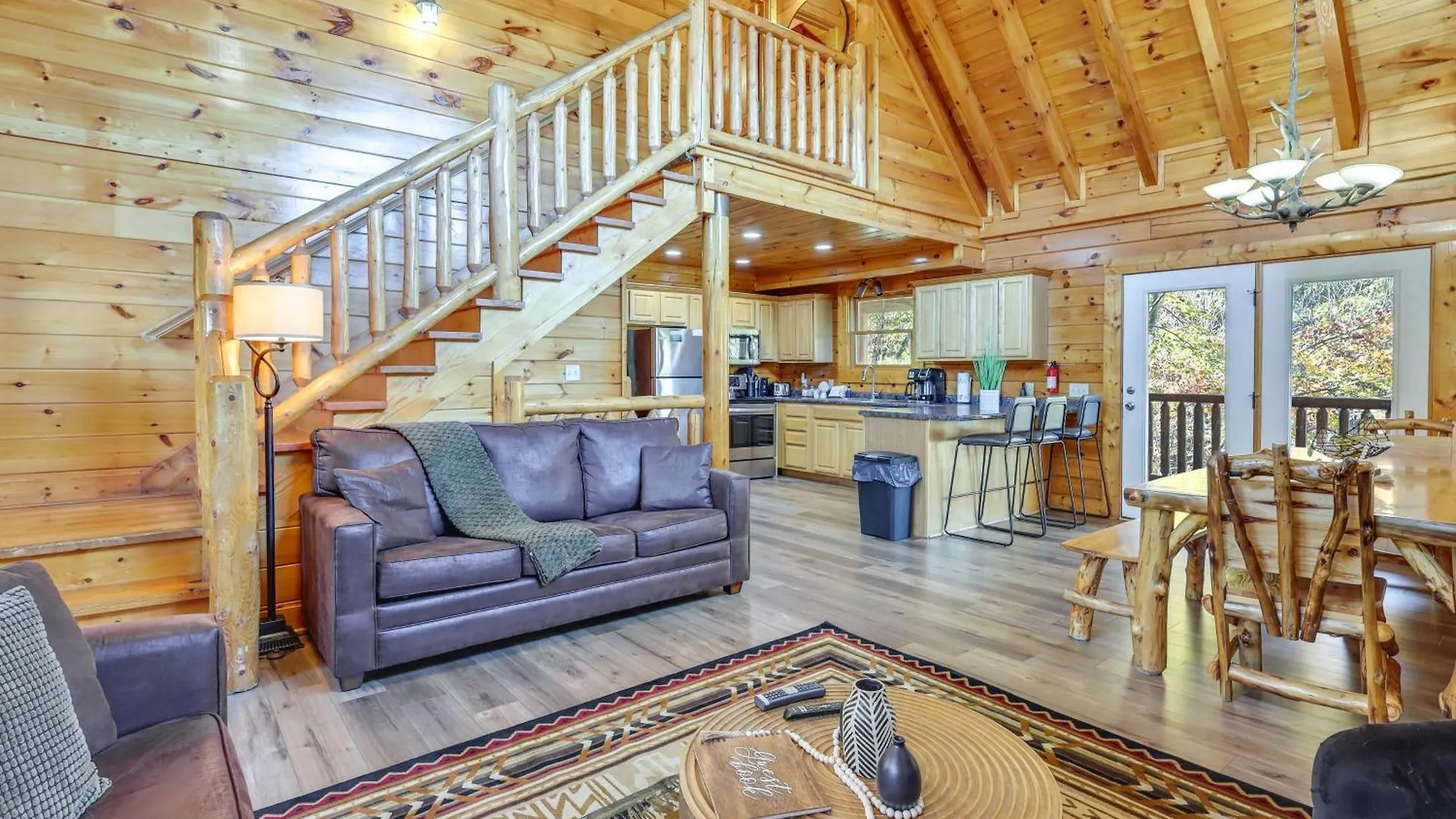 بيت للعطل With Decks And Hot Tub! بيدجن فورج