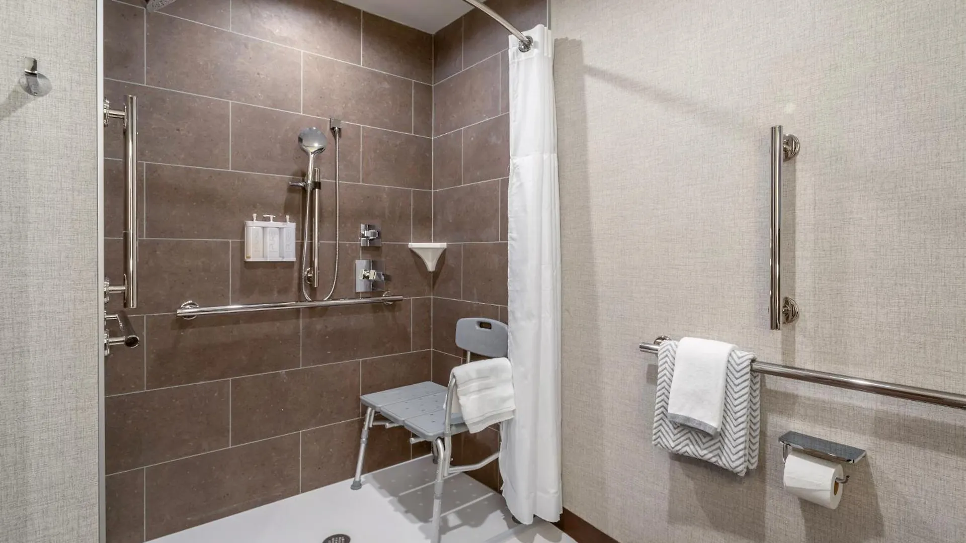 Hotel Cambria