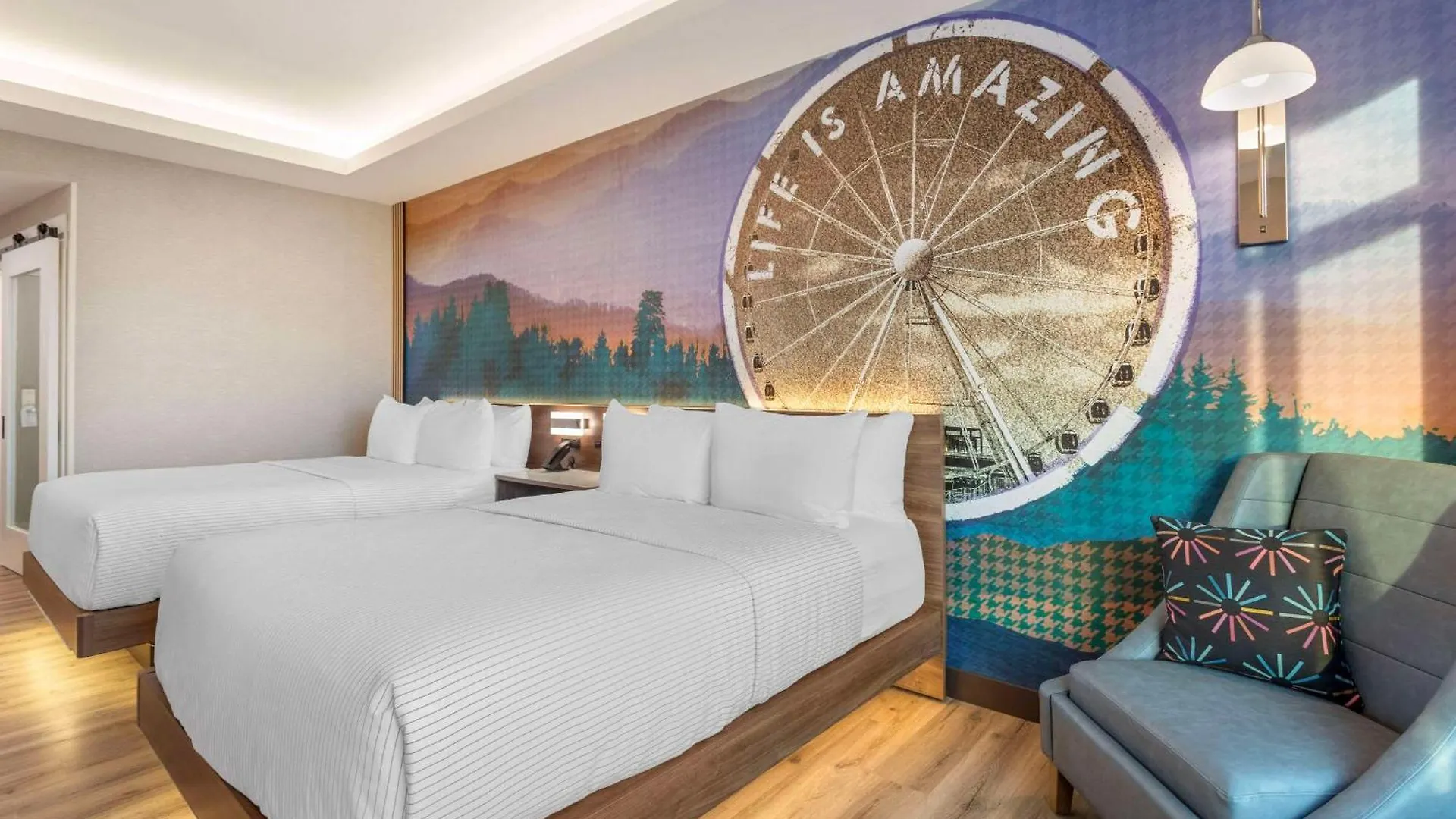 Cambria * Pigeon Forge
