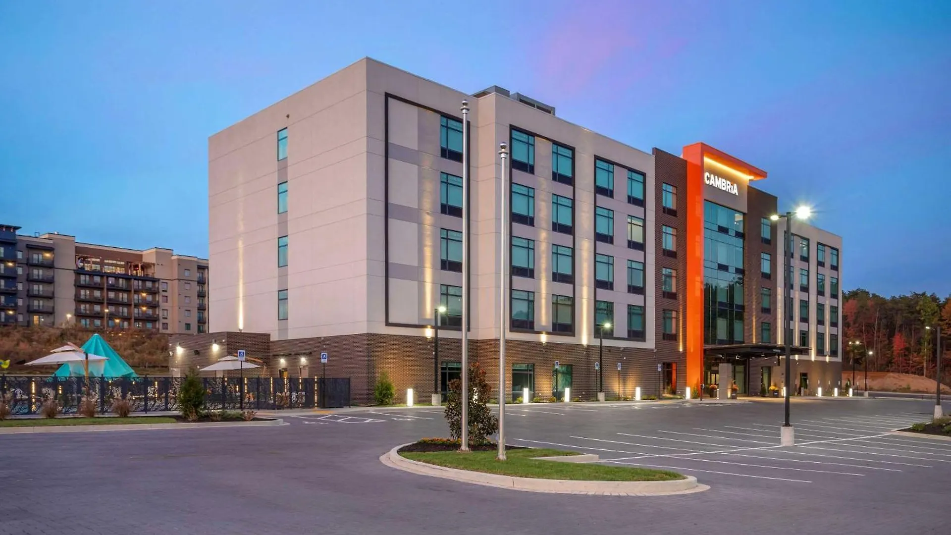 Cambria Hotel