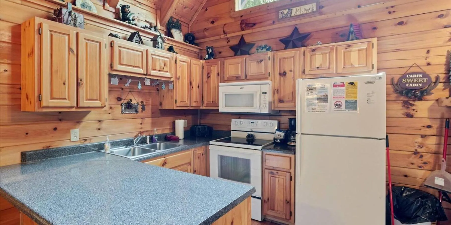 Eagles Ridge Retreat Hot Tub & Peaceful Views * بيدجن فورج