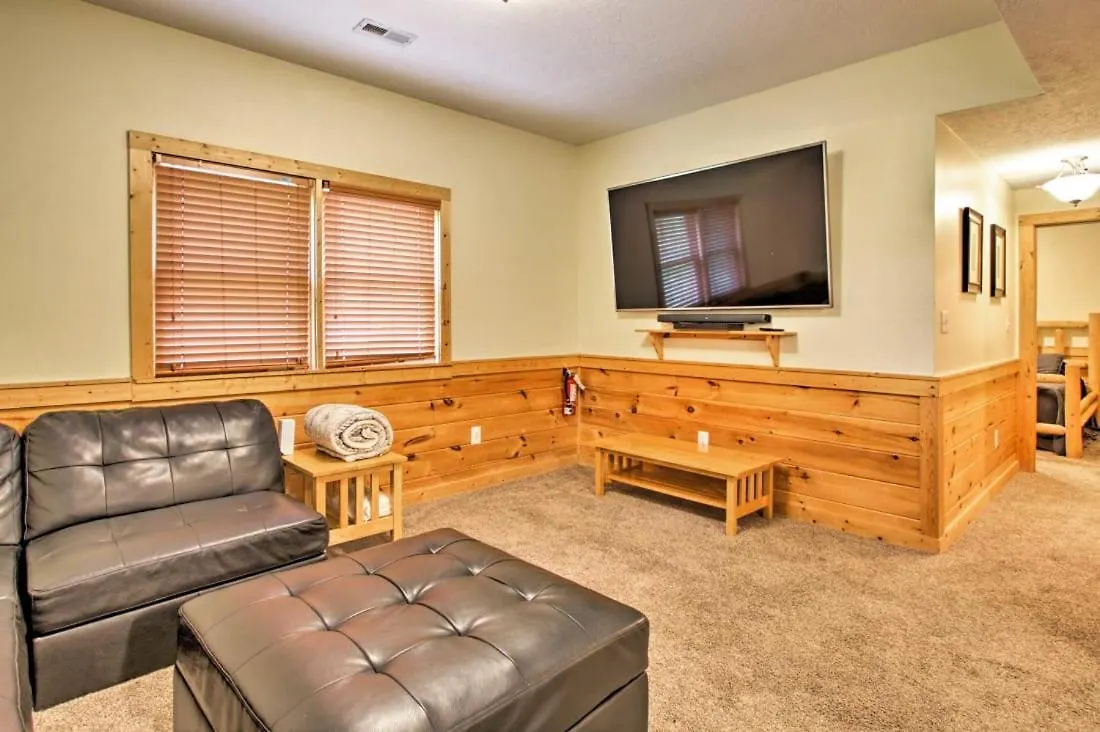 Chalet Mountaintop Manor By Eden Crest Pigeon Forge