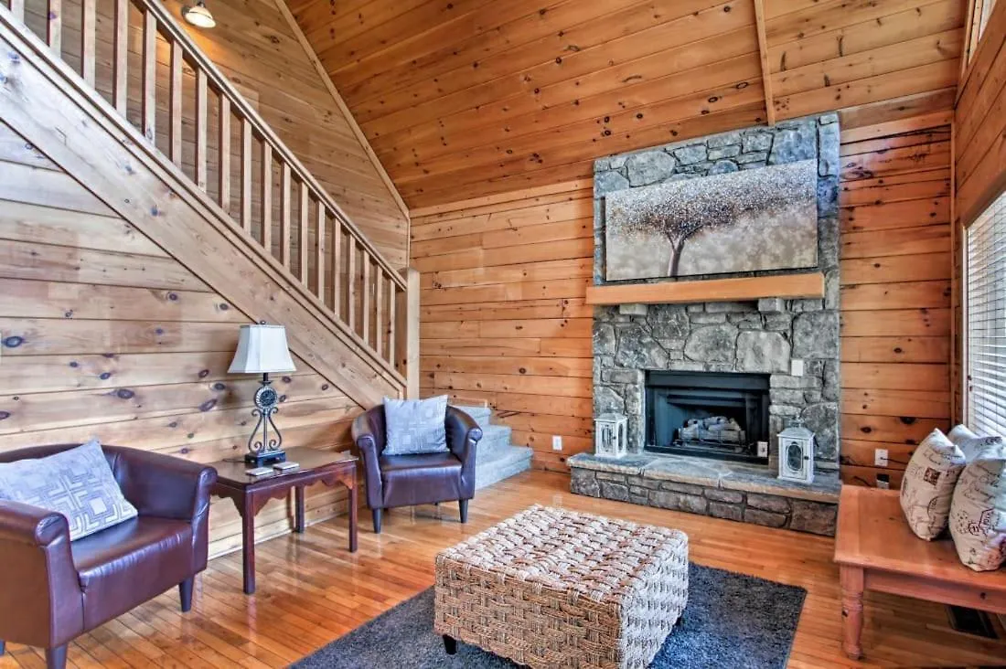 Mountaintop Manor By Eden Crest Chalet