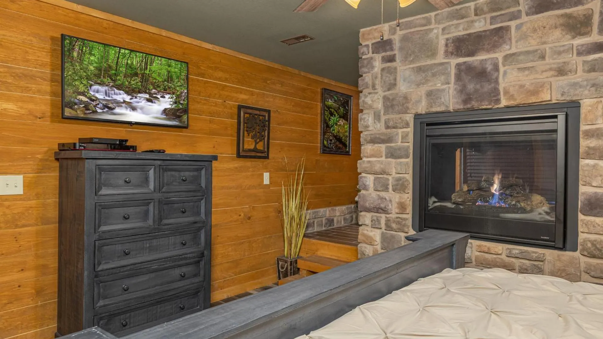 Beautiful Vista By Eden Crest Chalet *