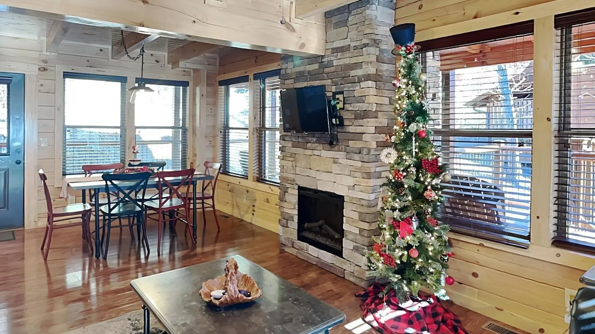 Woodland Escape Pigeon Forge