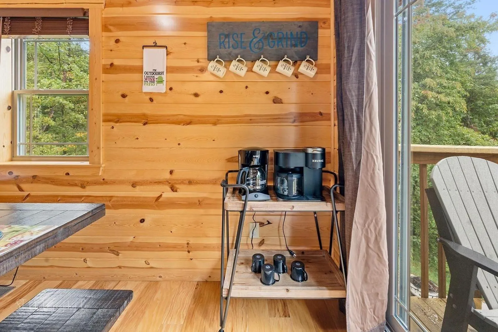 Foxes' Den With Private Hot Tub Pigeon Forge