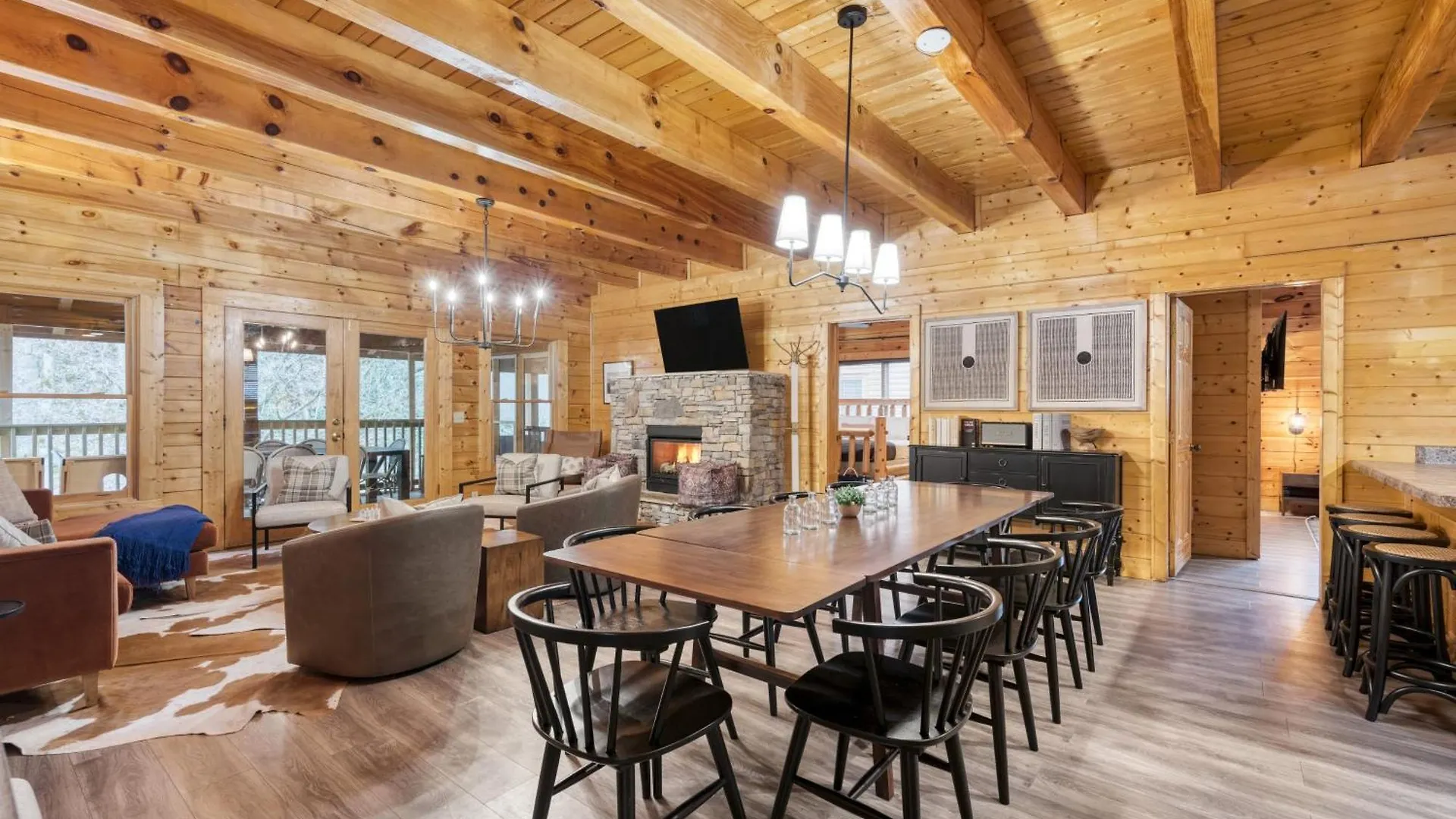 Brookshore By Avantstay Relaxing Backyard Creek 10mins From Holiday home Pigeon Forge