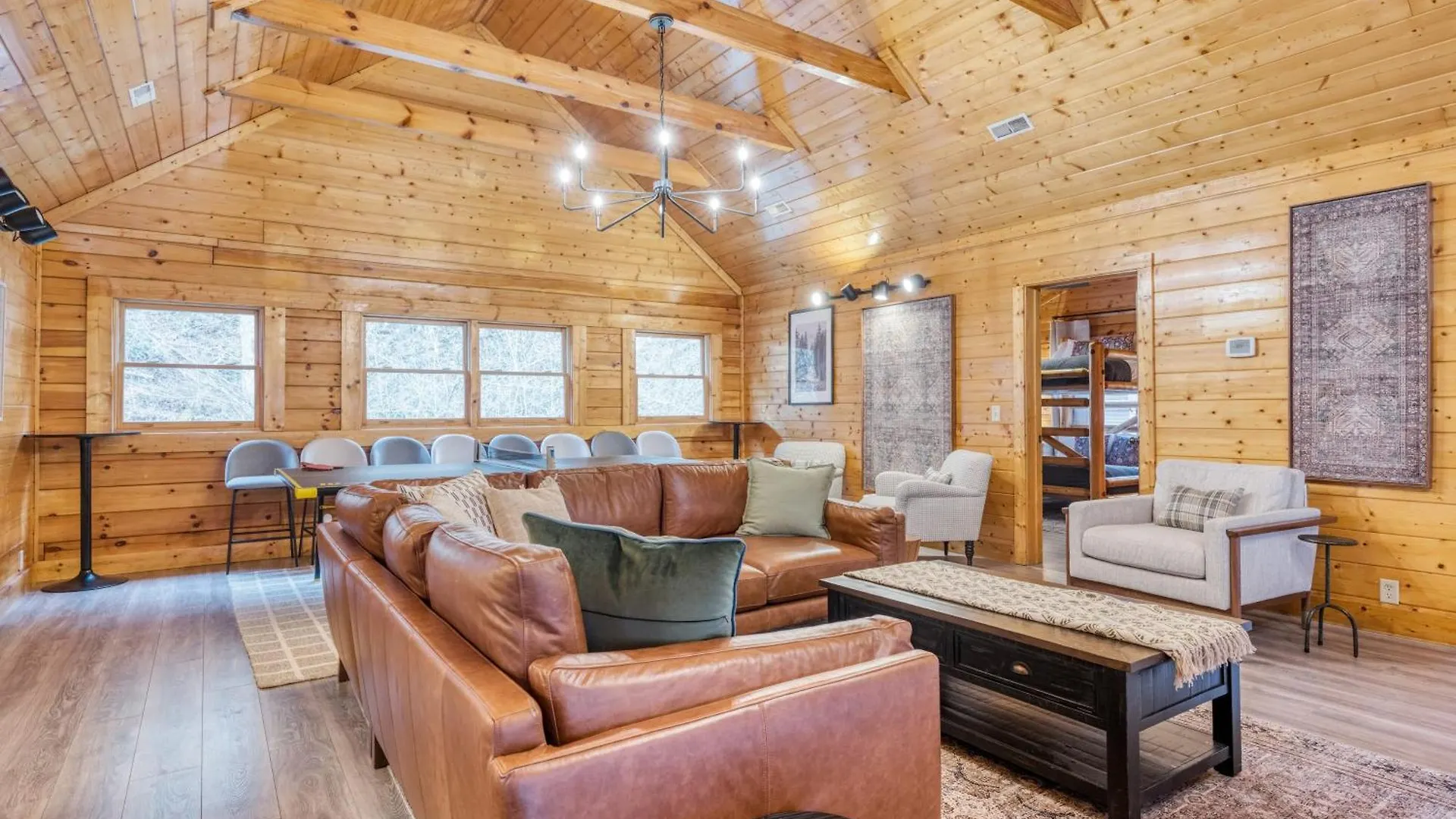 Holiday home Brookshore By Avantstay Relaxing Backyard Creek 10mins From Pigeon Forge