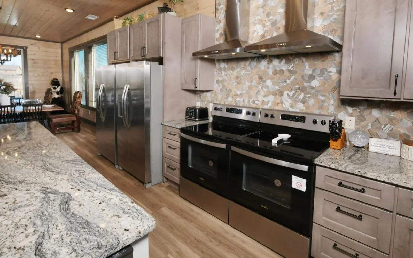 Splashin Mountain Retreat * Pigeon Forge