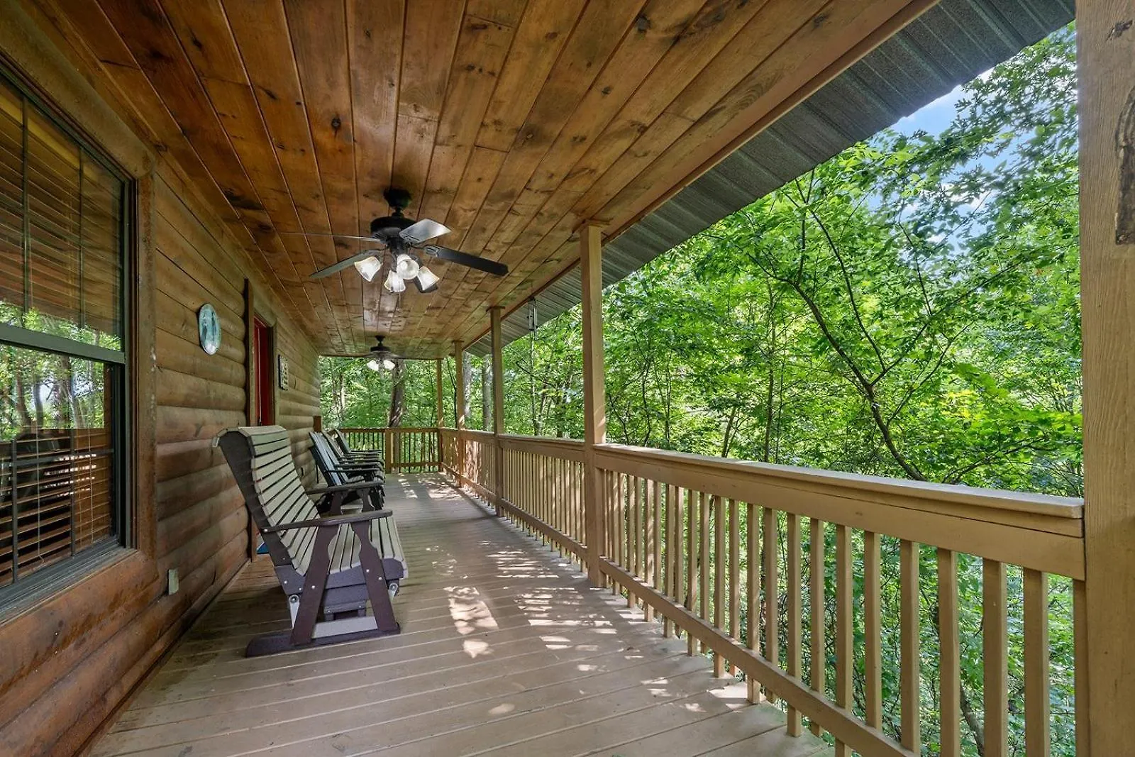 Sugar Bear Mountain Hideaway Ferienhaus *