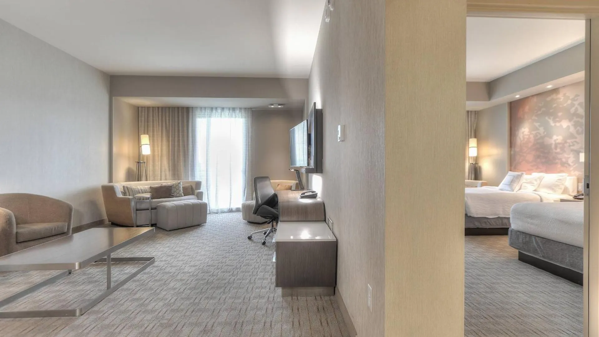 Courtyard By Marriott