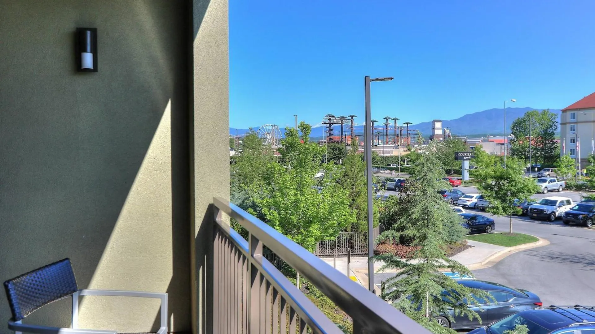 Hotel Courtyard By Marriott