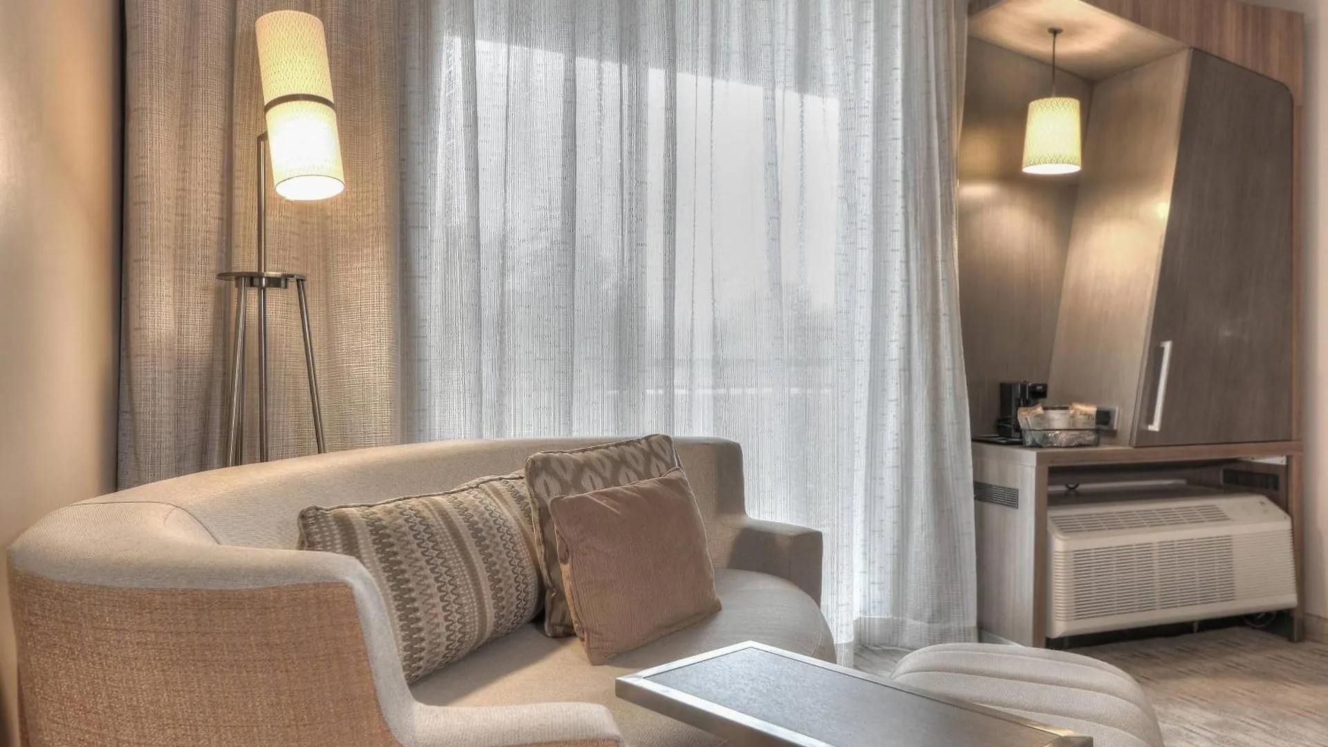 Courtyard By Marriott Hotel 3*