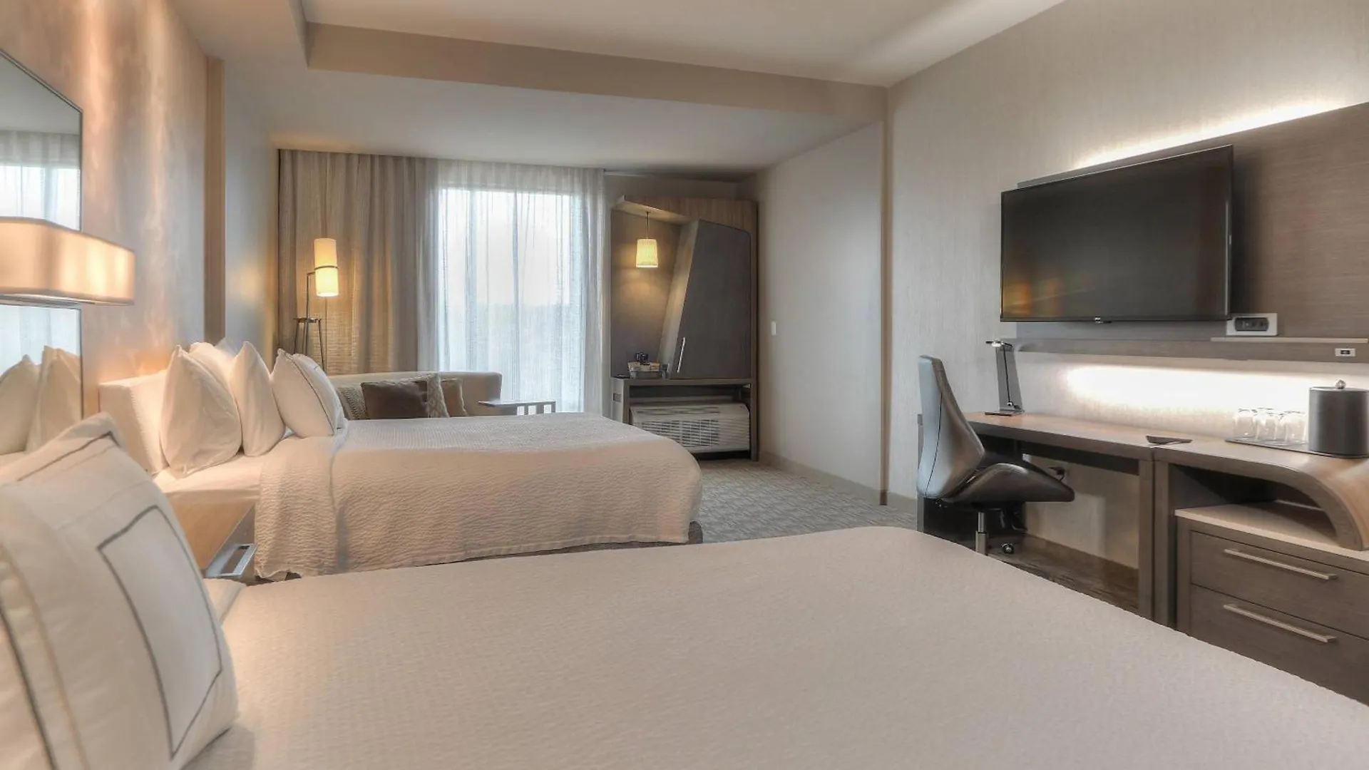 Hotel Courtyard By Marriott