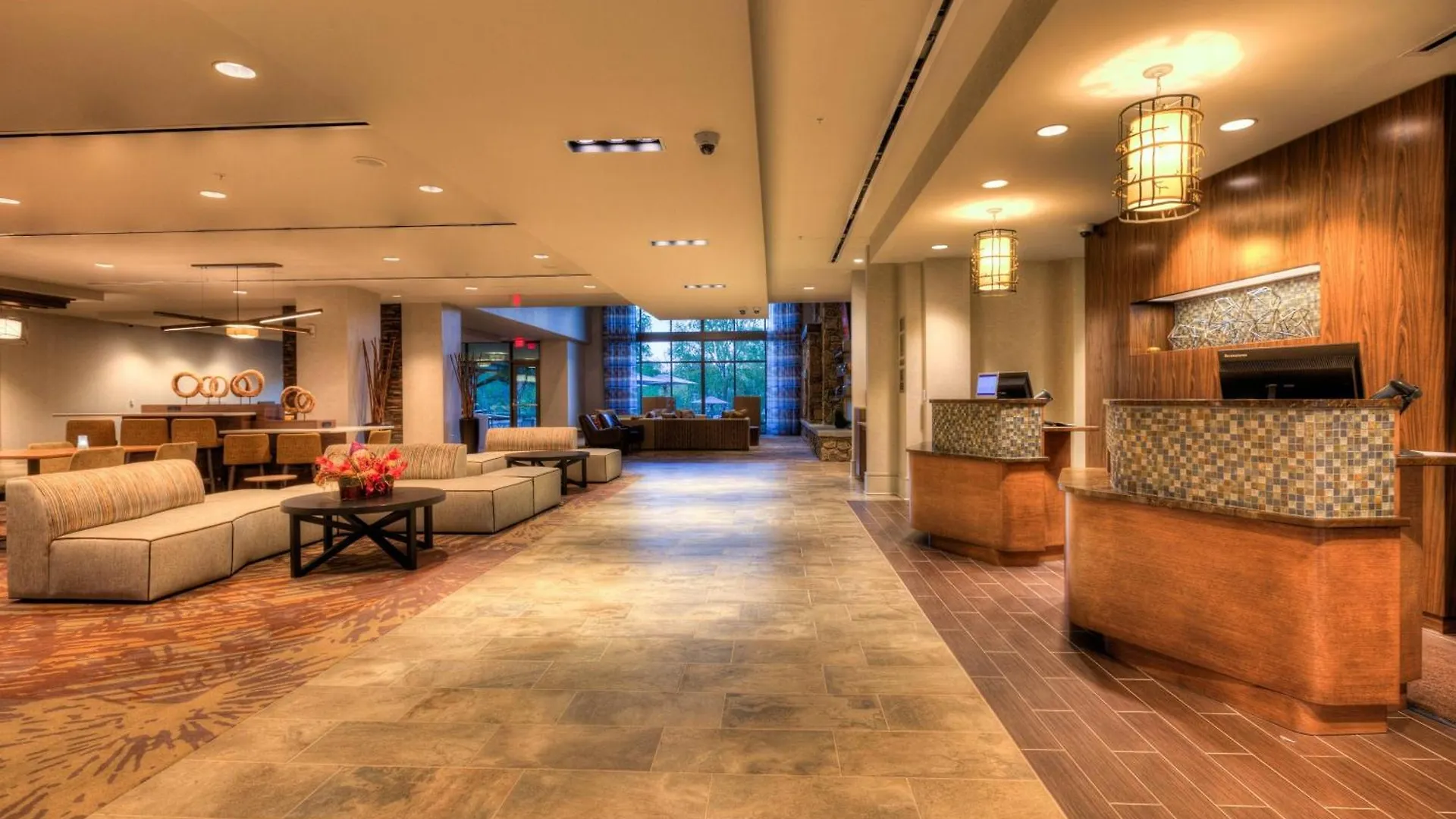 Courtyard By Marriott