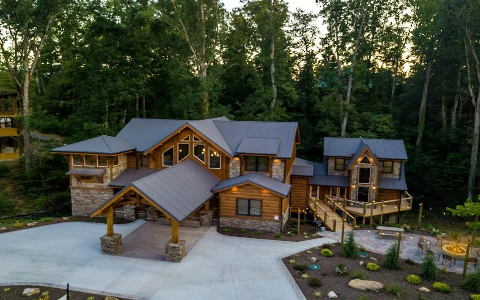 Villa Treehouse River Pigeon Forge