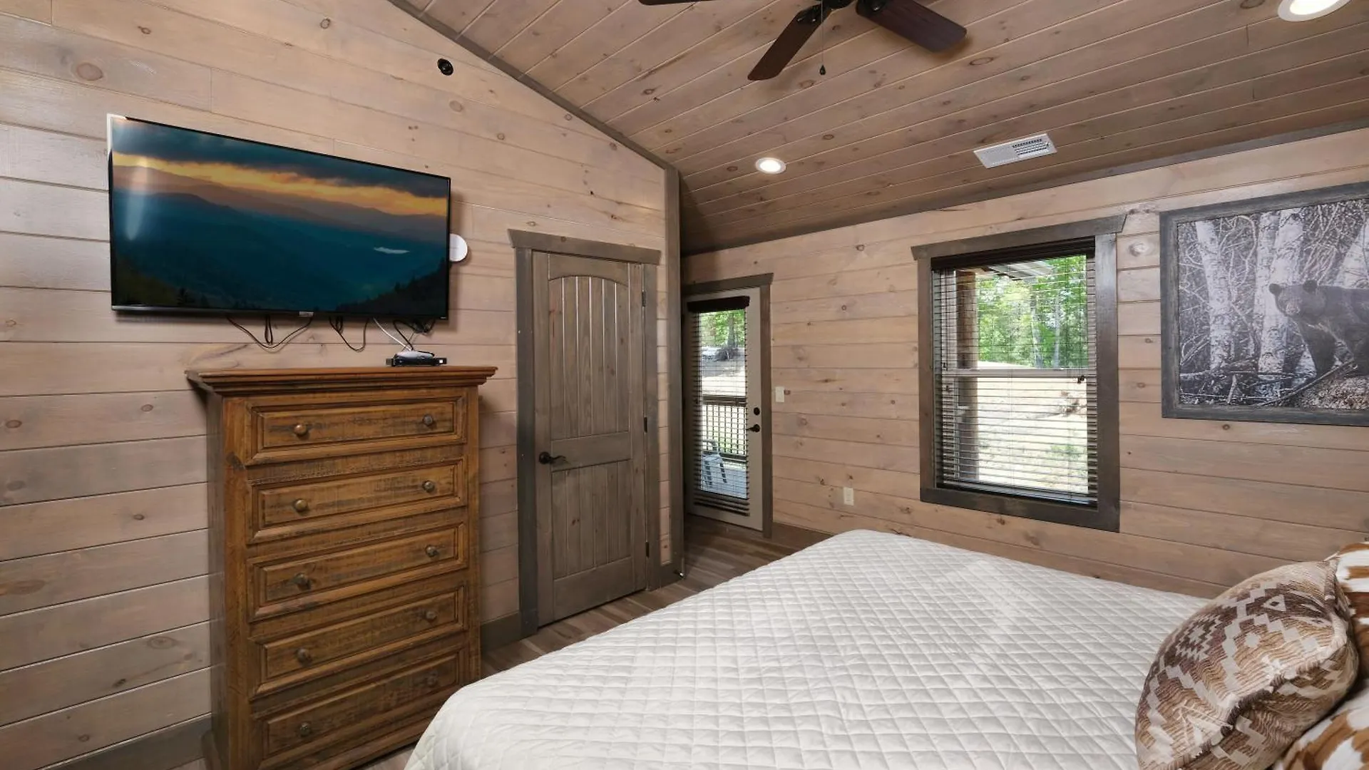 Hibernation Hideaway *
