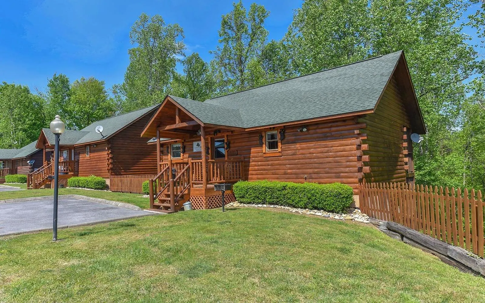 Bear Footin Heaven Βίλα Pigeon Forge