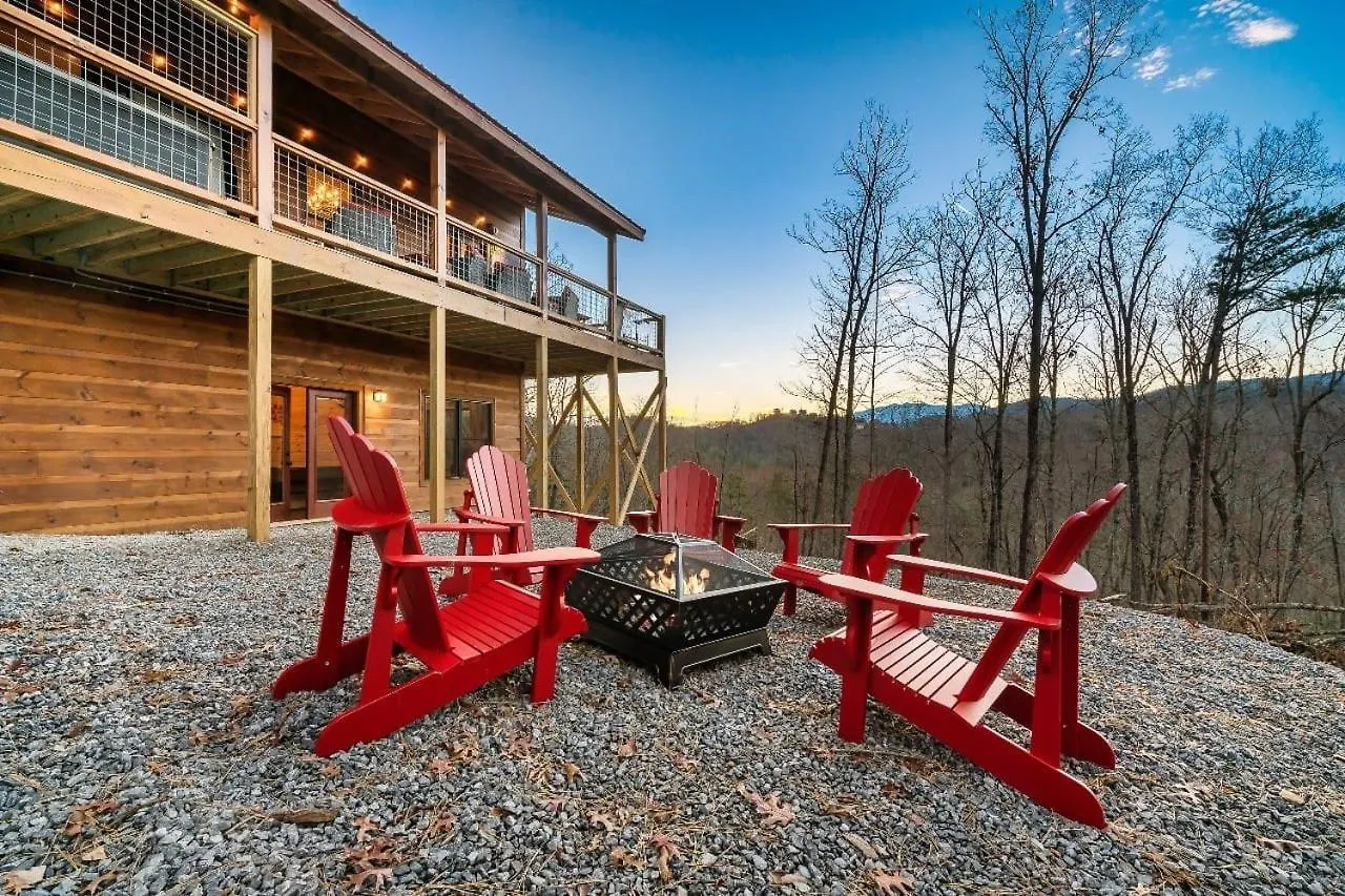 Scenic Views, Game Room, Hot Tub, Fireplace, Bbq ピジョンフォージ