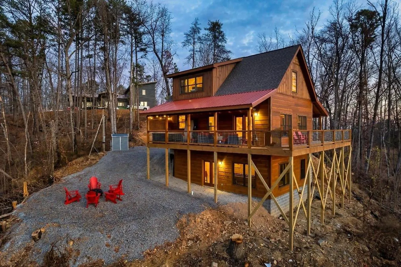 別荘 Scenic Views, Game Room, Hot Tub, Fireplace, Bbq ピジョンフォージ