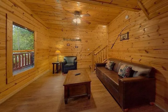 Cozy 5br Near Dollywood *