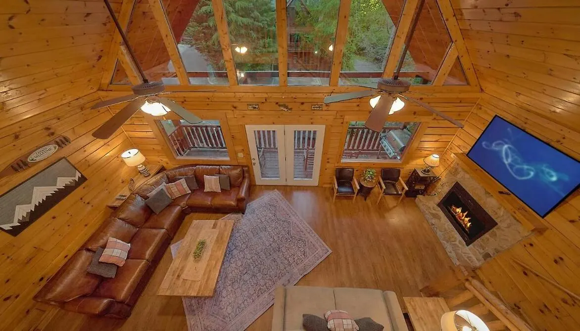Cozy 5br Near Dollywood