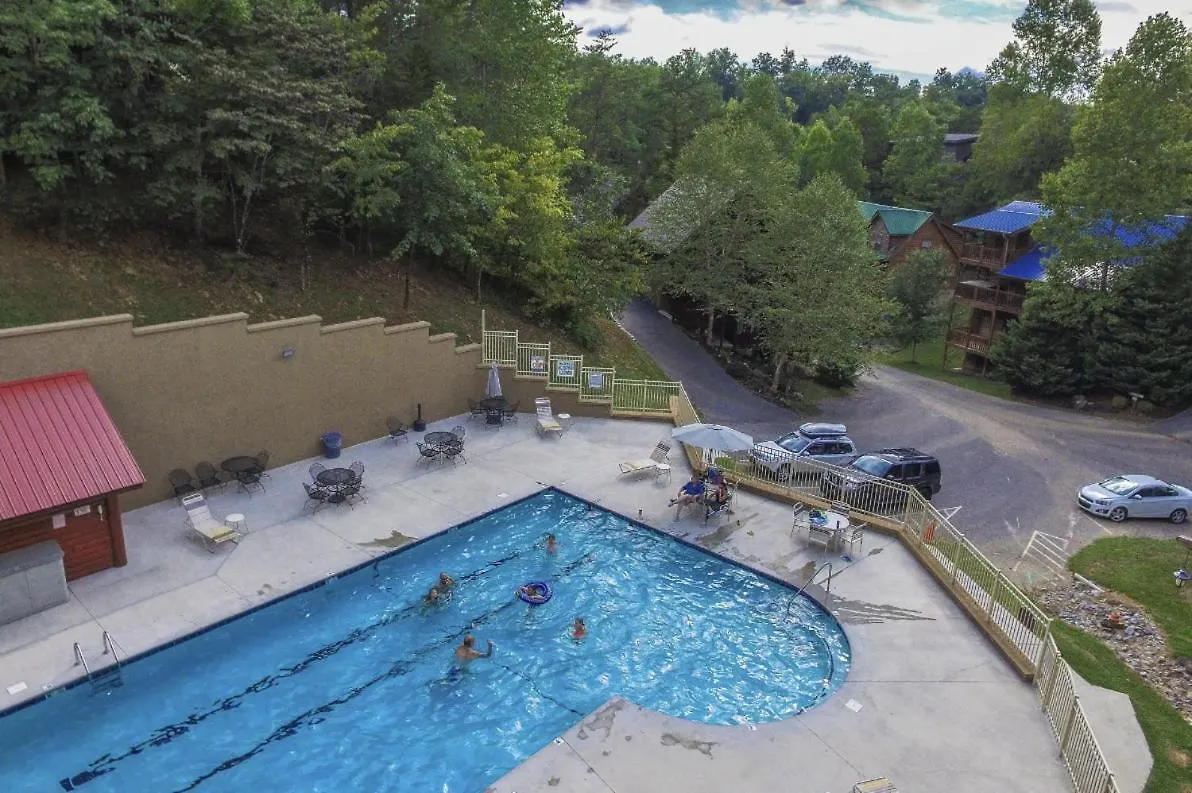 Сasa de vacaciones Are We Bear Yet Rustic 1br With Hot Tub Pools & Fireplace1 Mile From Parkway