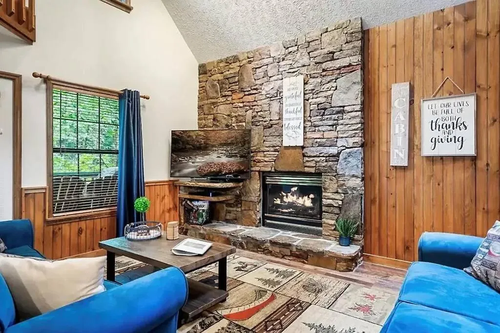 Horská chata Beary Peaceful Smokies Retreat: Hot-tub & Pools Pigeon Forge