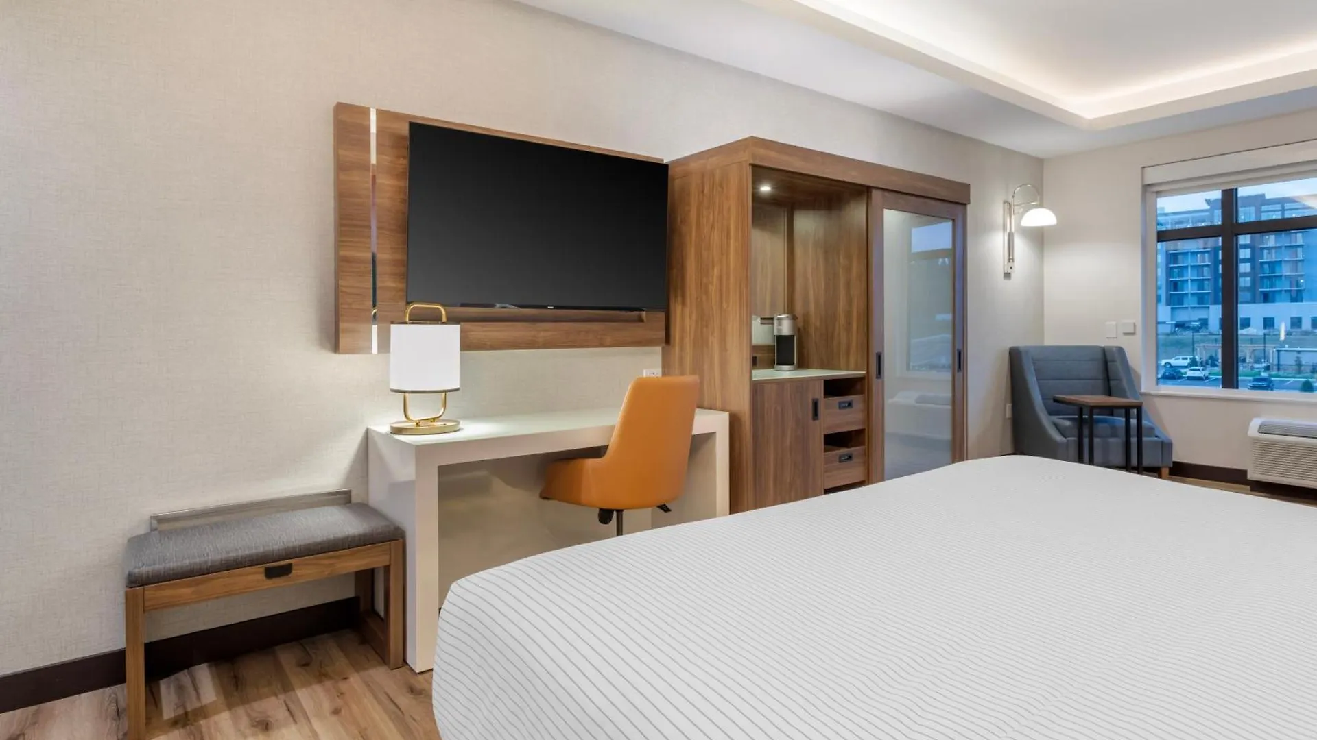 Hotel Cambria
