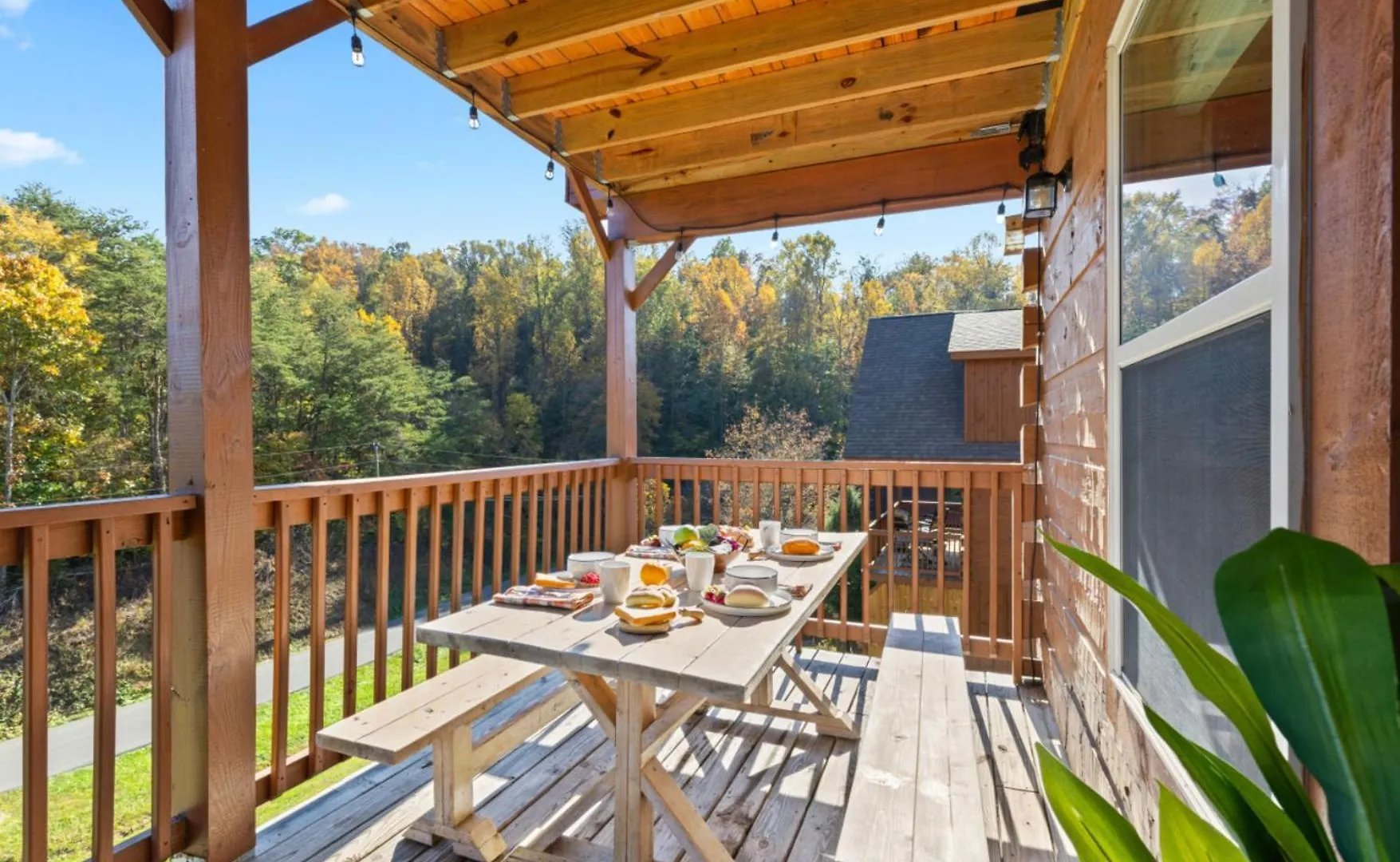 Enchanted Forest Hideaway By Ghosal Luxury Chalé