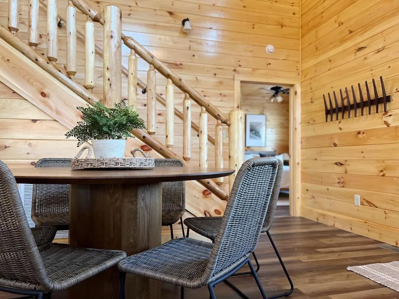 Splendid 2cabins Sleeps 28 Pool Hot Tub בית נופש