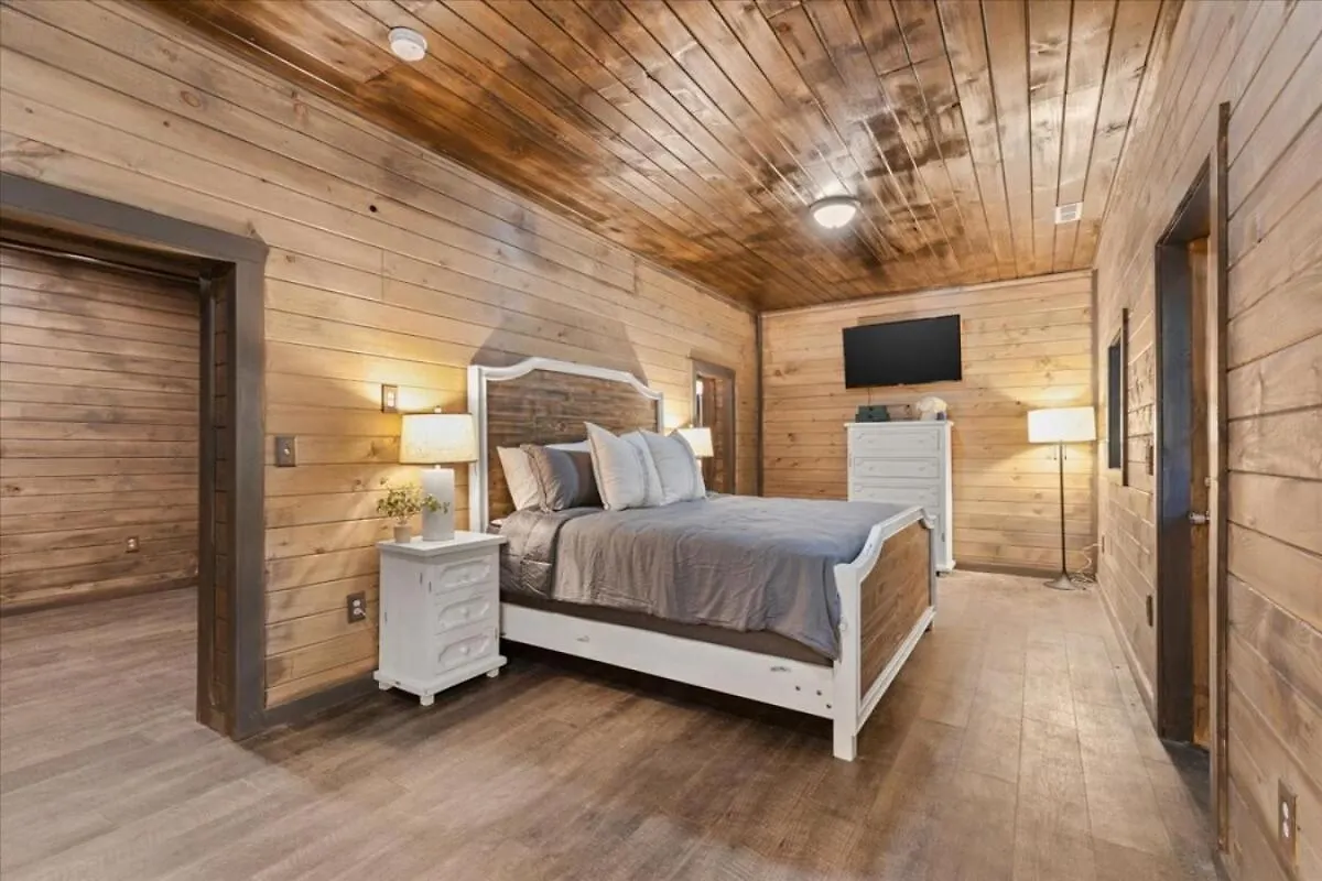 Modern Retreat *