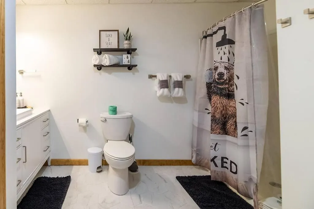 Twilight Timber - Pet Friendly With Hot Tub, And Game Casa vacanze